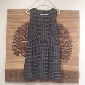 Made well dress with pockets